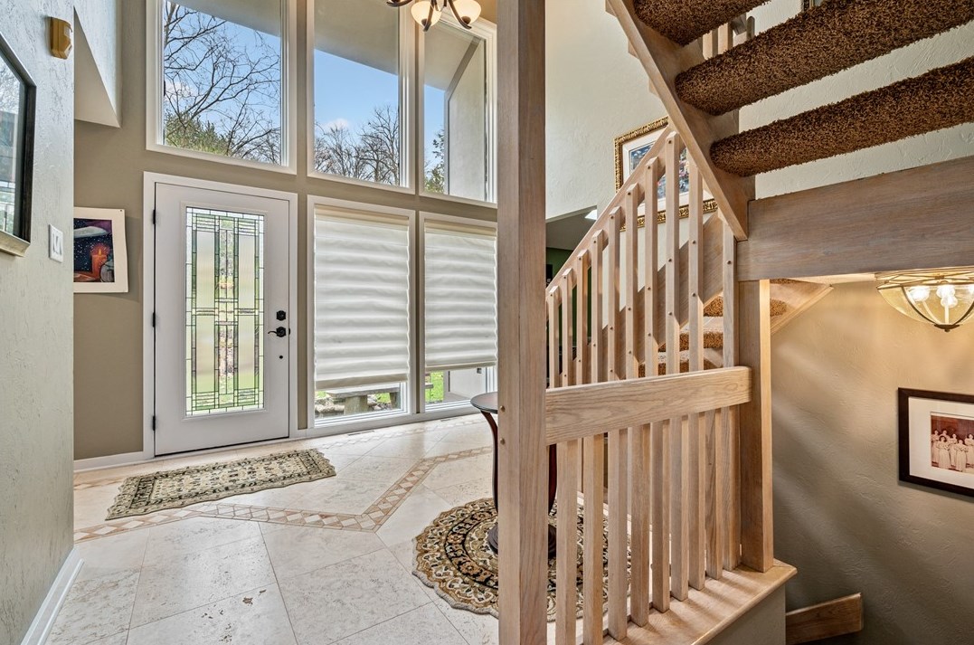 2064 Lake Marshall Dr, Gibsonia, PA 15044