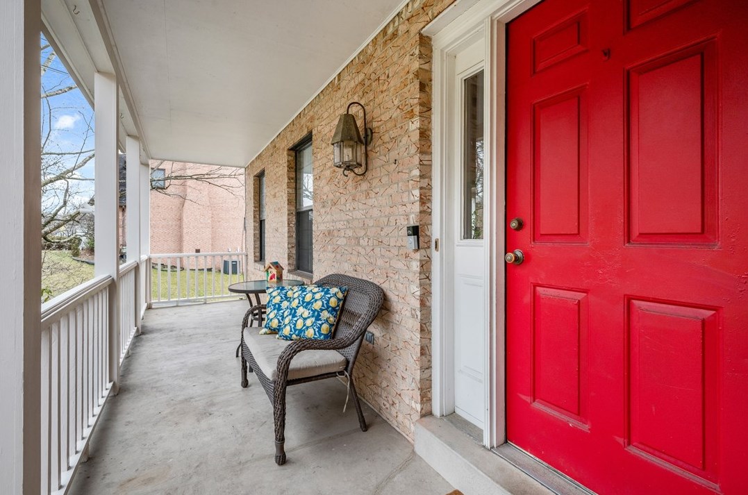 8193 Thompson Run Rd, Penn Hills, PA 15237