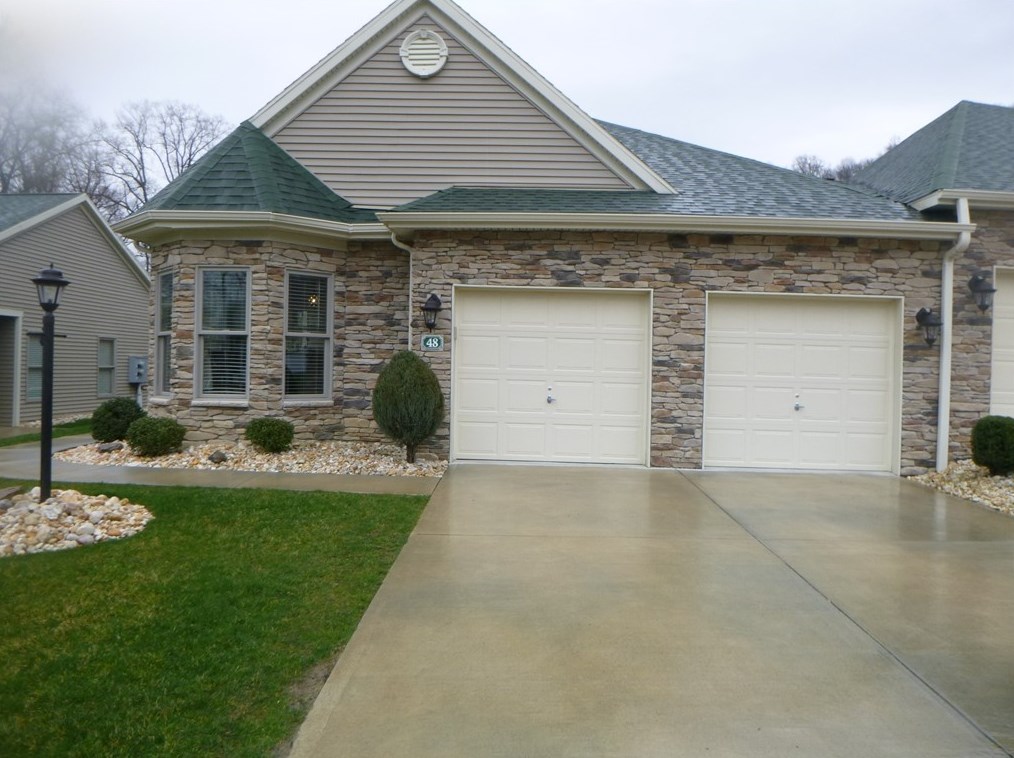 48 Grayhawk Ct, Greensburg, PA 15601