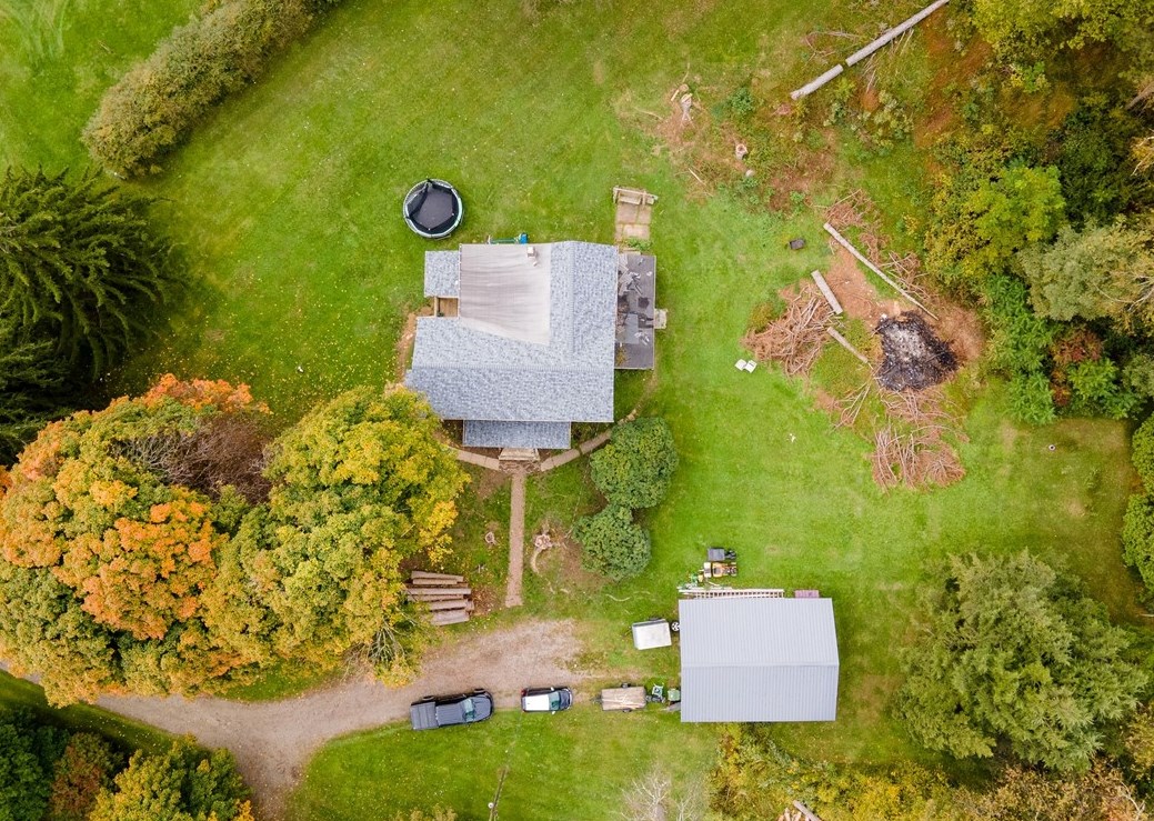 1716 Iselin Rd, Saltsburg, PA 15681