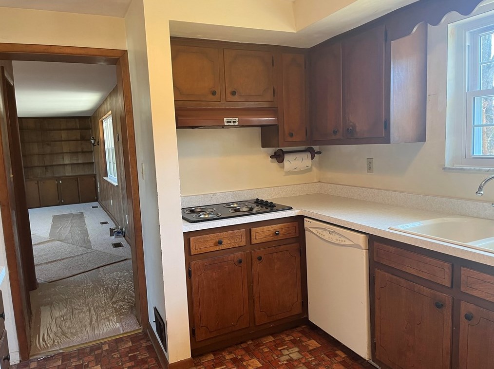 2389 Flagstaff Dr, Export PA  15632-8801 exterior