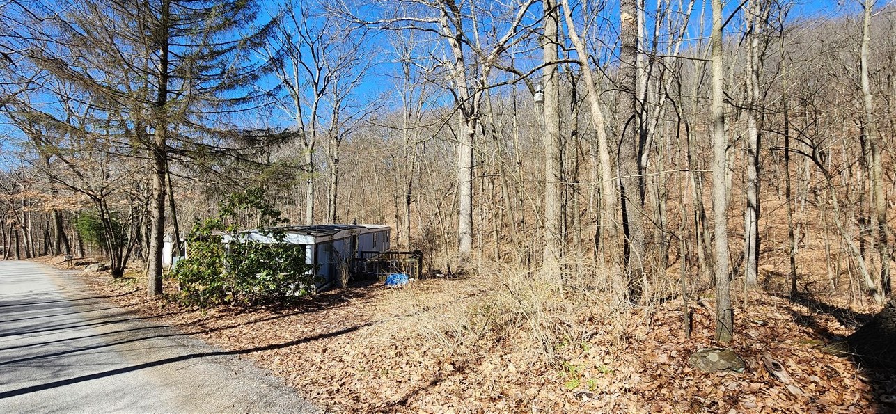 157 Buhl Rd, Evans City, PA 16033