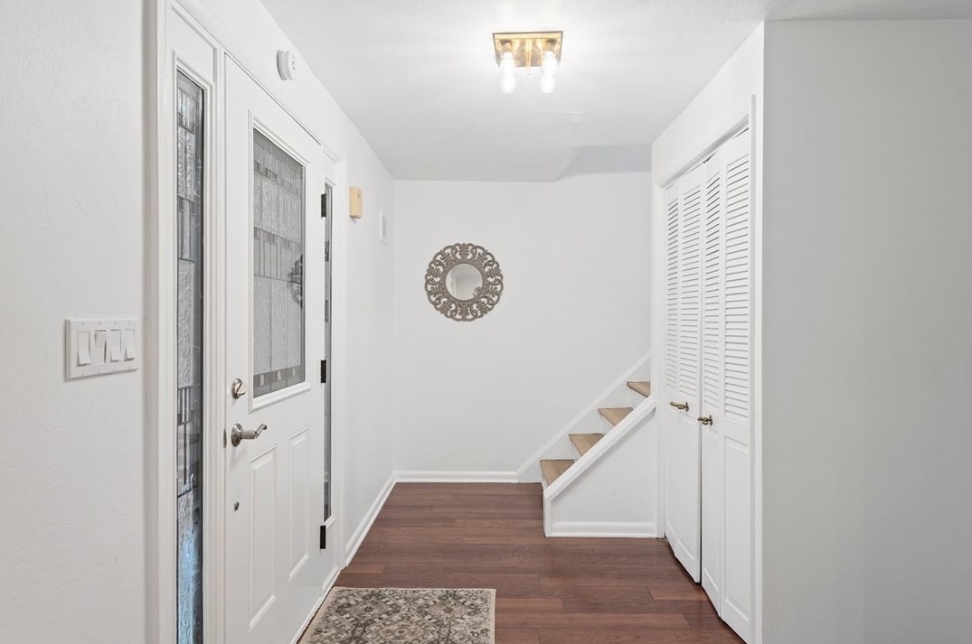 101 Larchwood Dr, Turtle Creek, PA 15145-1125