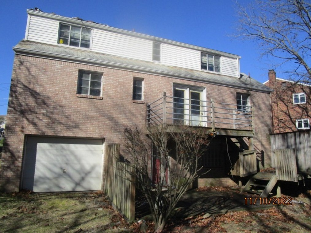 124 Carnold Dr, Whitaker, PA 15120