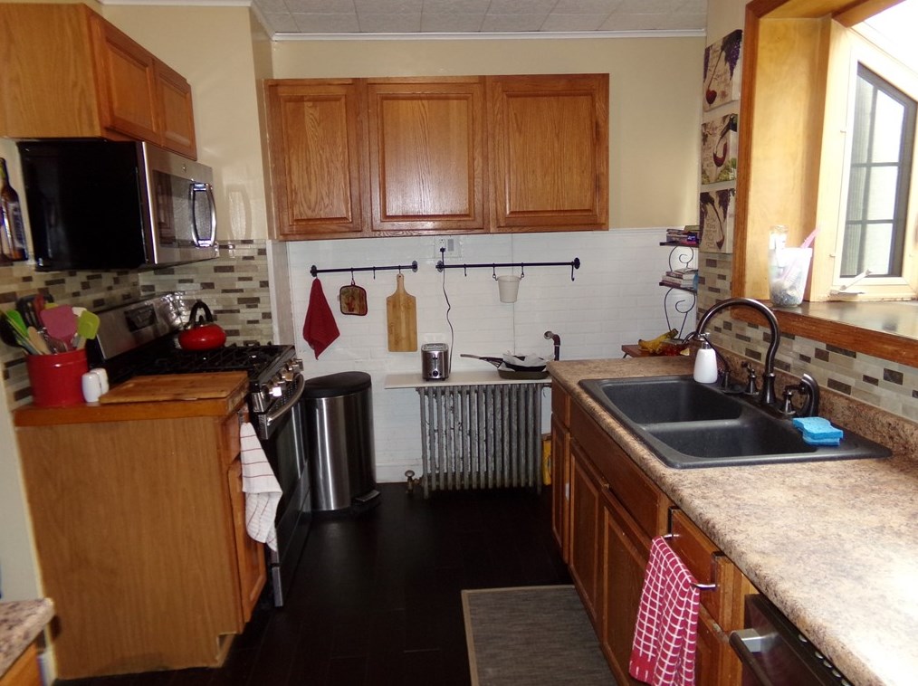 1240 Hancock Ave, Vandergrift, PA 15690