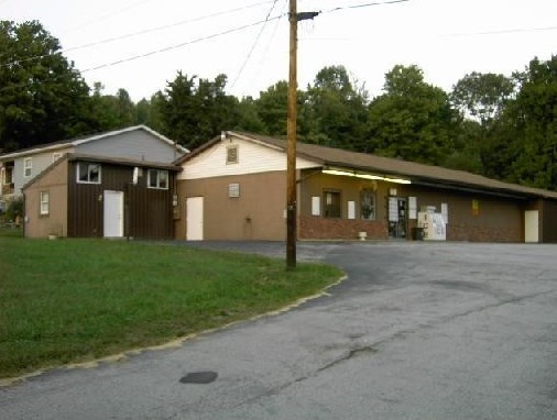 425 Breakneck Rd, South Connellsville, PA 15425