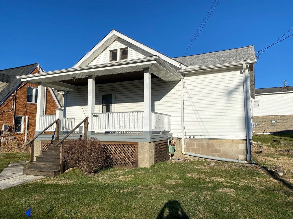 733 4th St, Verona, PA 15147