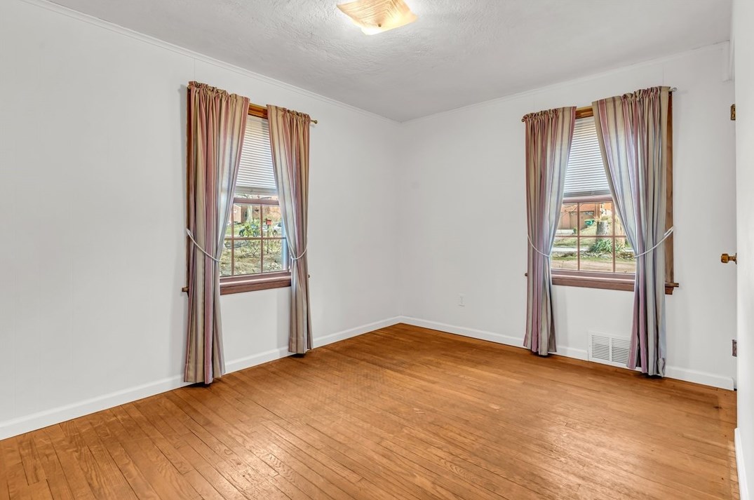 4179 Timberlane Dr, Allison Park PA  15101-2932 exterior