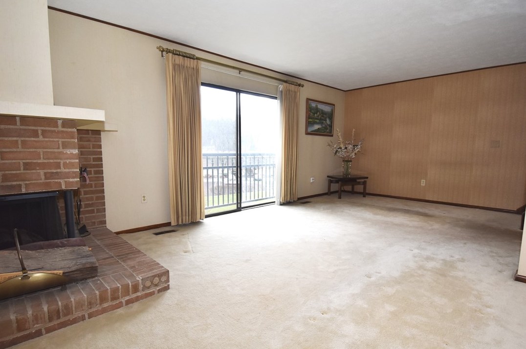 110 Williamsburg Ln, Export PA  15632-1526 exterior