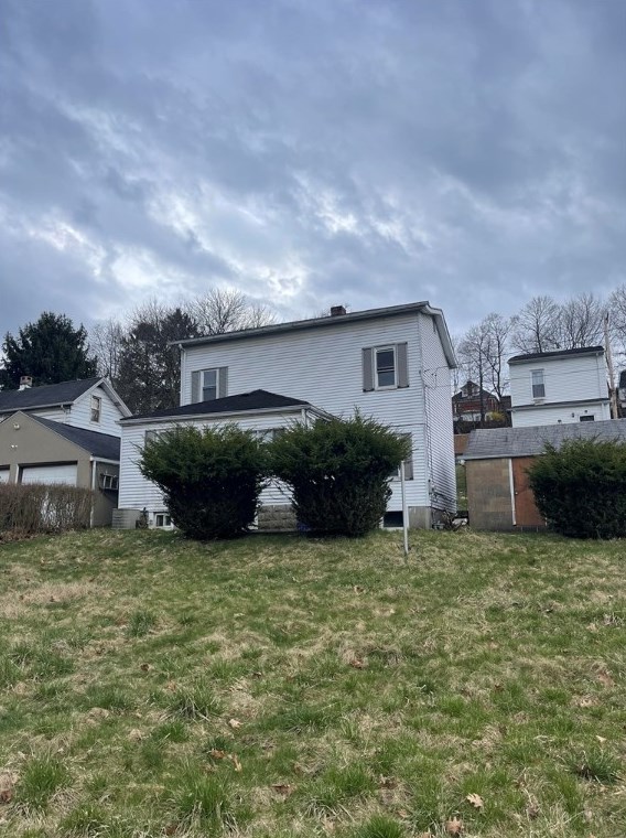 804 8th St, Trafford, PA 15085