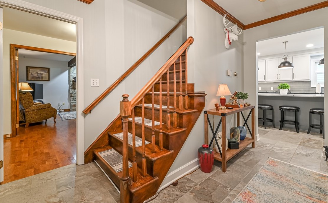 152 Winterwood Dr, Butler, PA 16001-7334