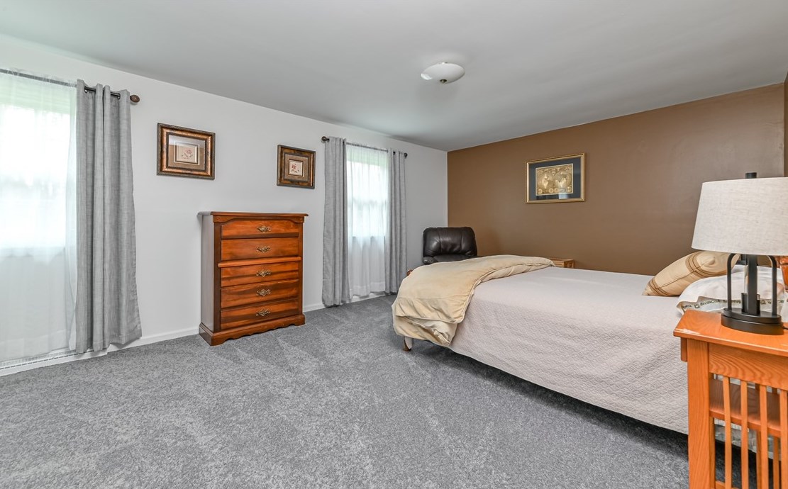 152 Winterwood Dr, Butler PA  16001-7334 exterior