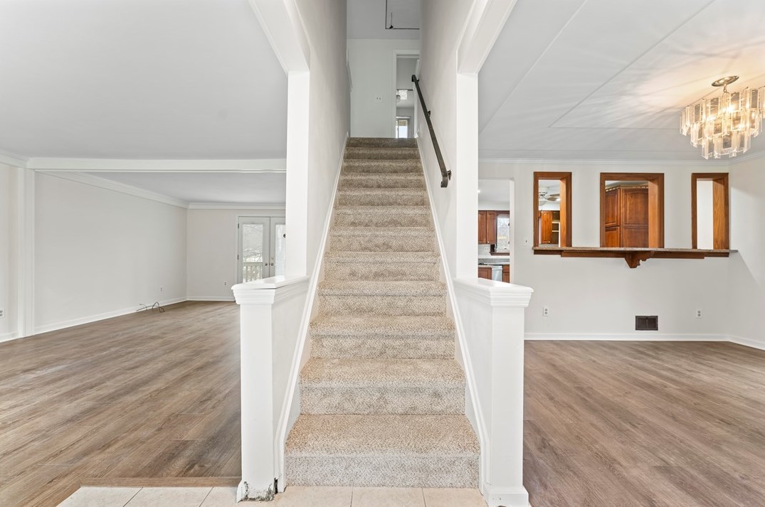 5729 Clark Ave, Bethel Park, PA 15102-2650
