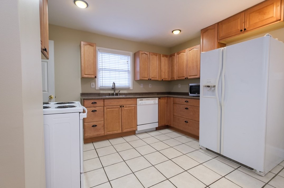 607 Aylesworth Ave, Bridgeville PA  15017-2905 exterior