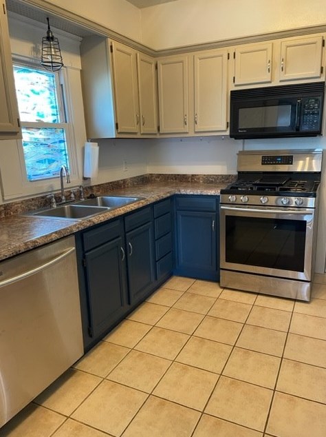 740 Donnan Ave, Washington PA  15301-3815 exterior