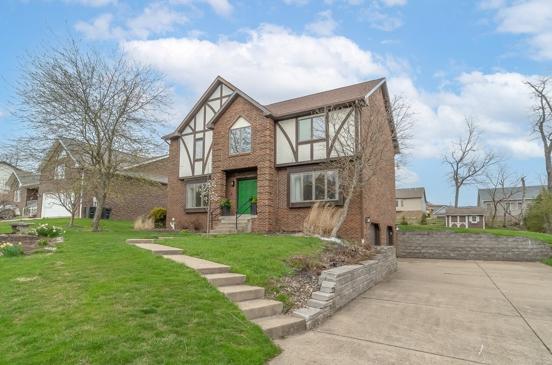 73 Ruble Dr, Oliphant Furnace, PA 15401-8966