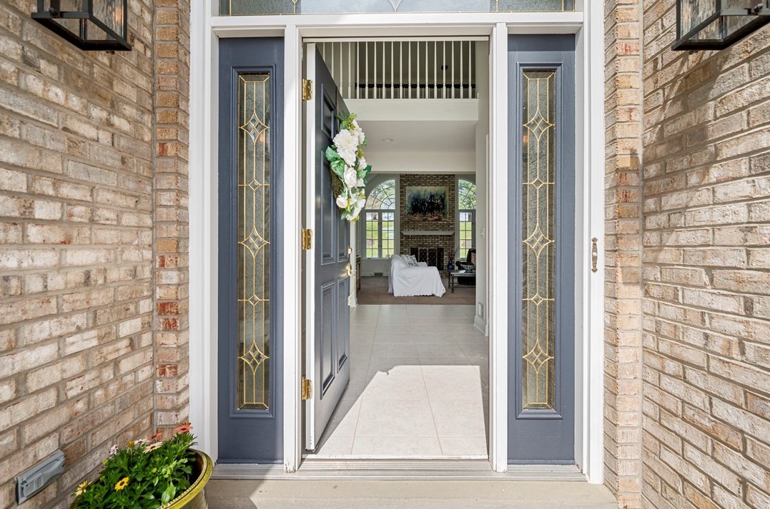 7011 Oak Park Dr, Gibsonia, PA 15044