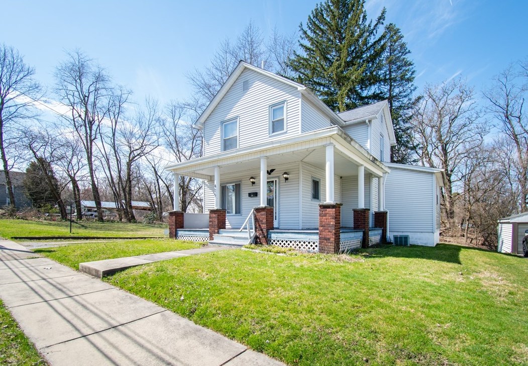 405 Vine St, New Castle, PA 16101-2668