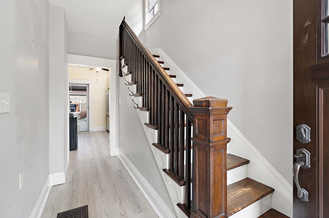 130 Mound St, Ambridge, PA 15003