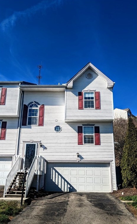 106 Scenic Hill Dr, Collier Township, PA 15106