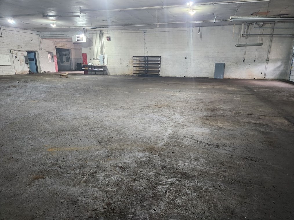 1012 S Center Ave, Somerset, PA 15501