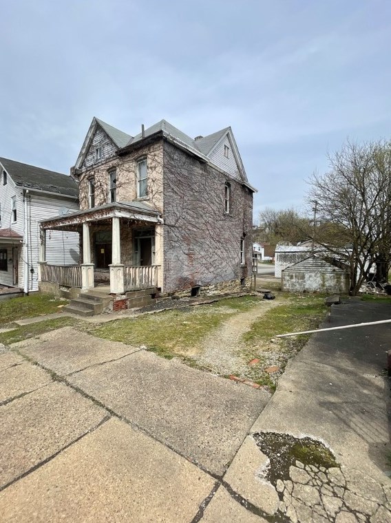 1711 Evans Ave, McKeesport, PA 15132