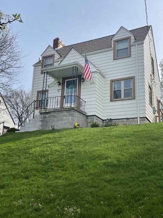 86 N Dewey Ave, Washington, PA 15301