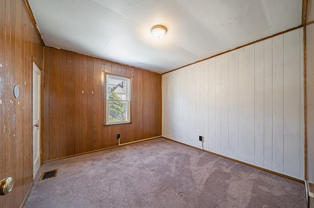 154 Haft St, Houston PA  15342-1449 exterior