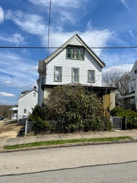 1103 Park St, Mckeesport, PA 15132-2154