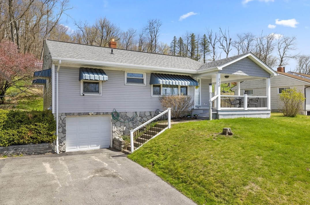 130 Franklin Farms Rd, Washington, PA 15301-5816