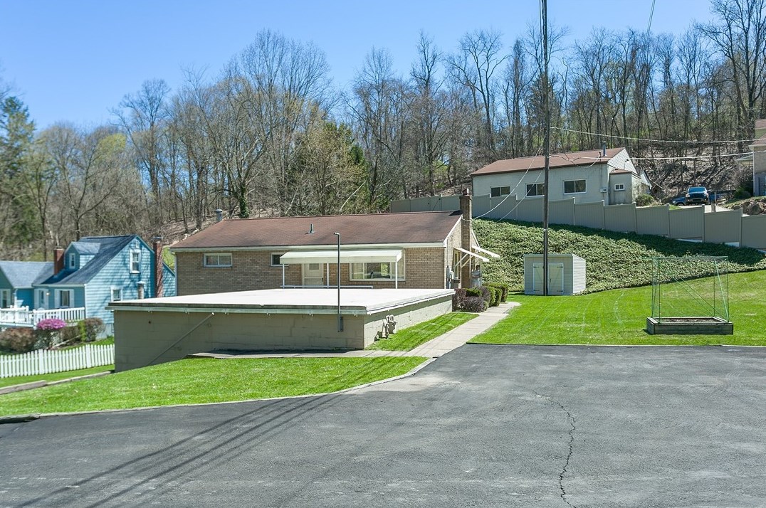 528 Hulton Rd, Verona, PA 15147