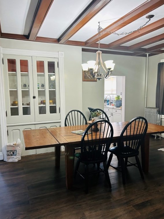 519 Chestnut St, Greensburg PA  15601-4041 exterior