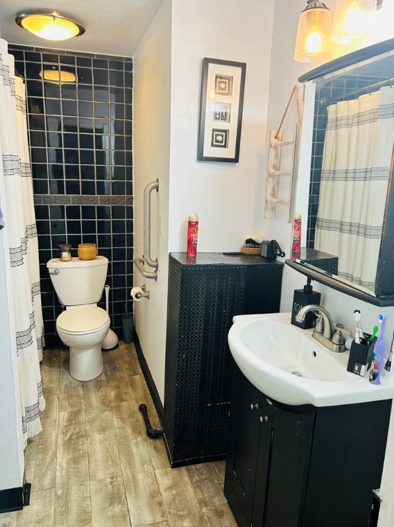 519 Chestnut St, Greensburg PA  15601-4041 exterior