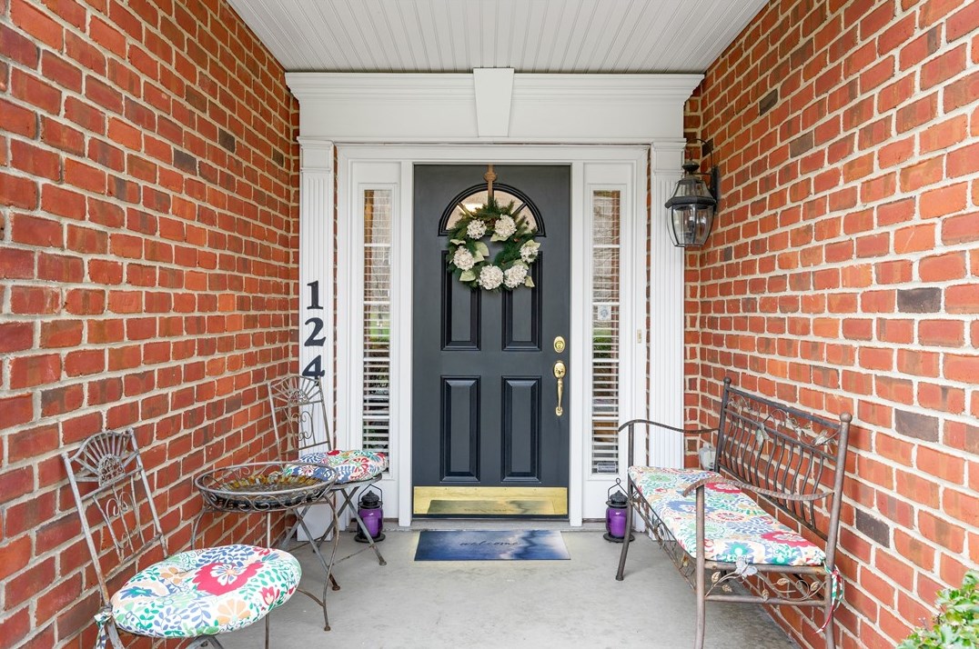 124 Brighton Dr, Sewickley, PA 15143
