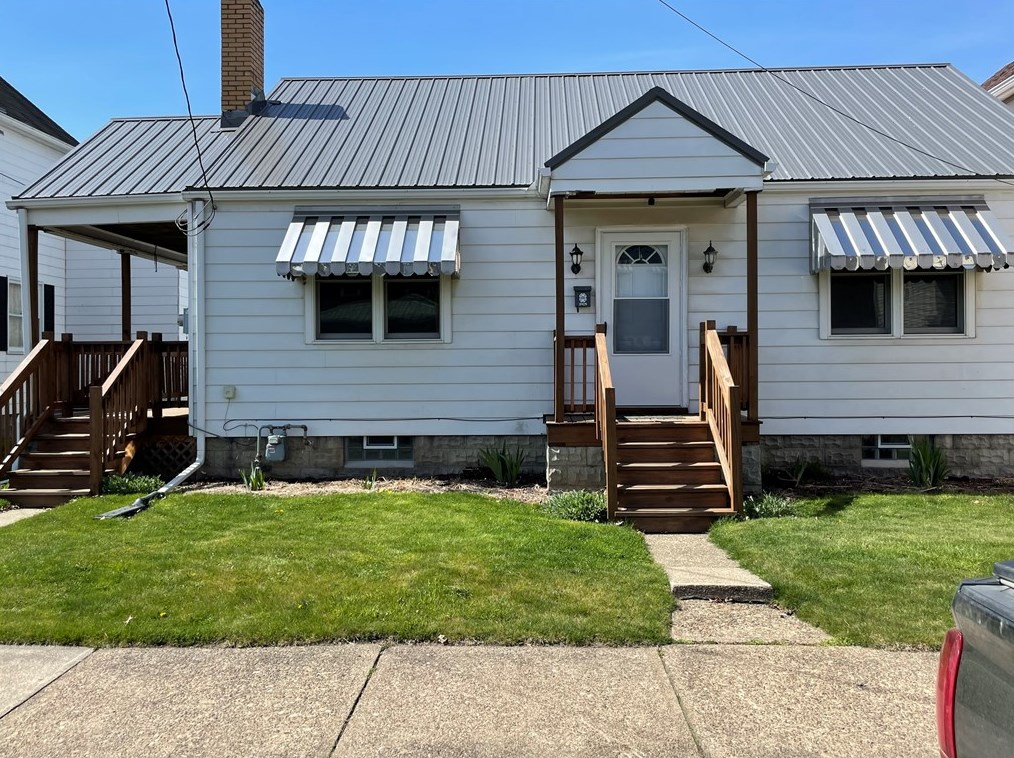 1405 4th, Ford City, PA 16226