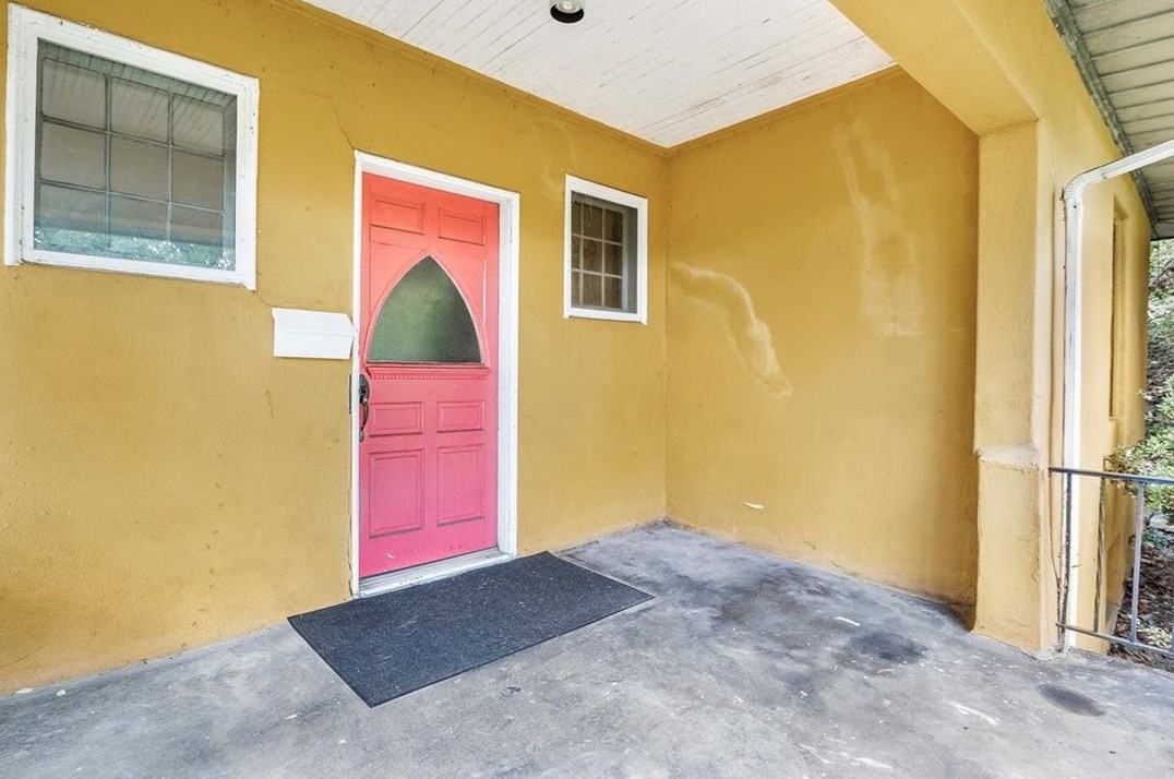 4 Rosslyn Rd, Collier Township, PA 15106