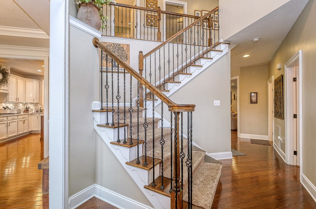 4818 Stonebridge Dr, Gibsonia, PA 15044