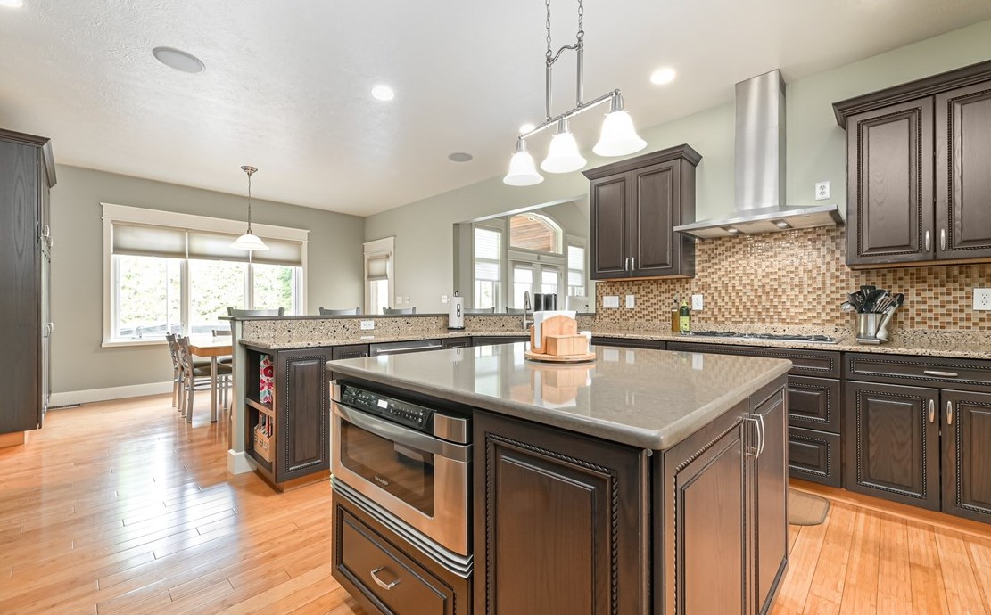 1025 Patrisa Dr, Export, PA 15632-3905