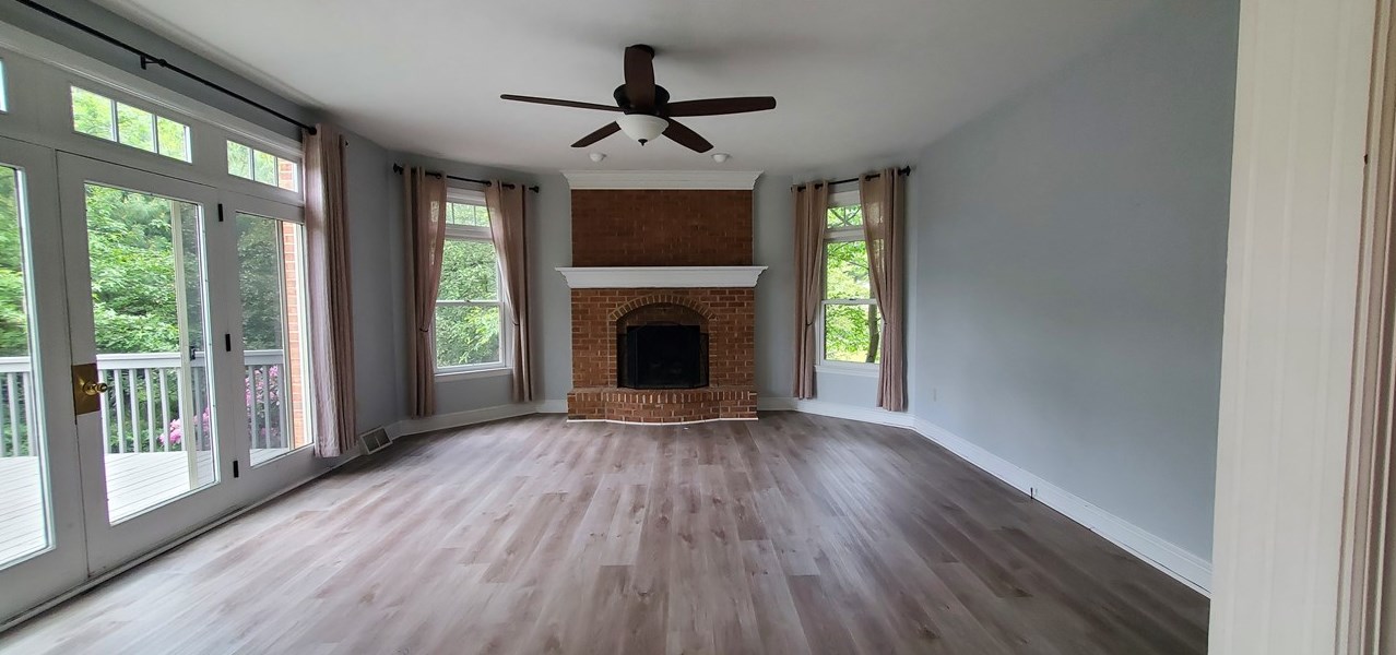 304 Scenic Ridge Ct, Seven Fields, PA 16046