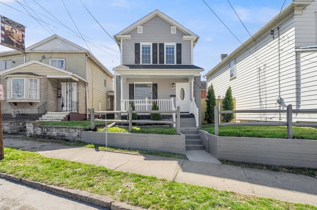 506 8th St, Ambridge, PA 15003