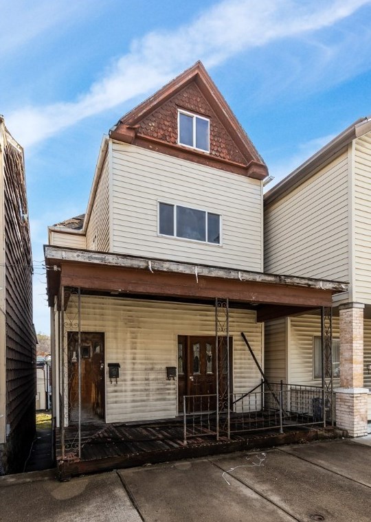 524 Washington Ave, North Charleroi, PA 15022
