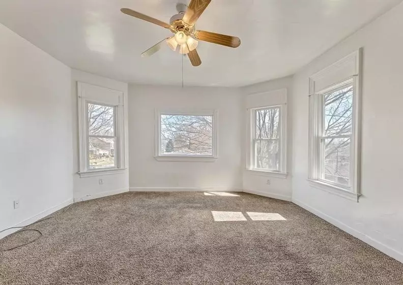 701 5th Street 2nd Floor, Beaver Falls, PA 15010