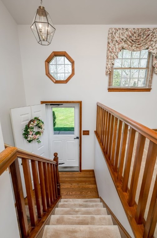 102 Rembrandt Dr, Butler PA  16002-7558 exterior