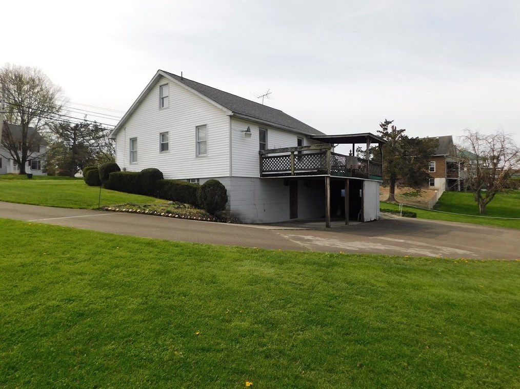 618 Morgantown Rd, Oliphant Furnace PA  15401-5442 exterior