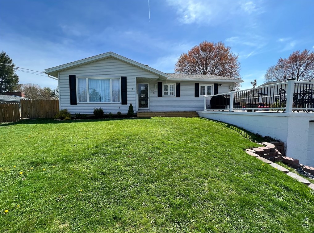 128 Overhill, Grove City, PA 16127