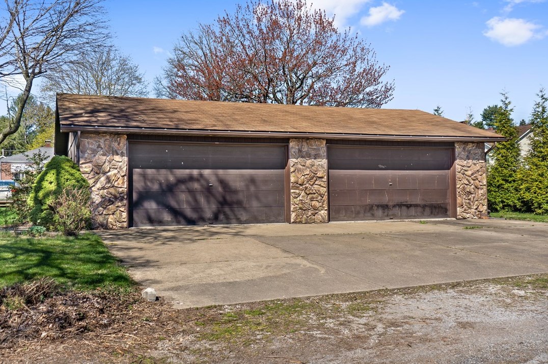 1700 5th St, Beaver Falls, PA 15010