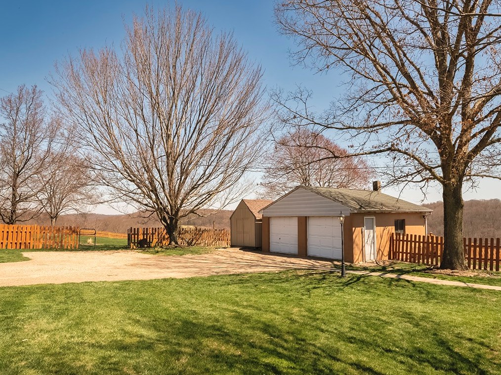 188 Thorn Run Rd, Butler PA  16001-9580 exterior