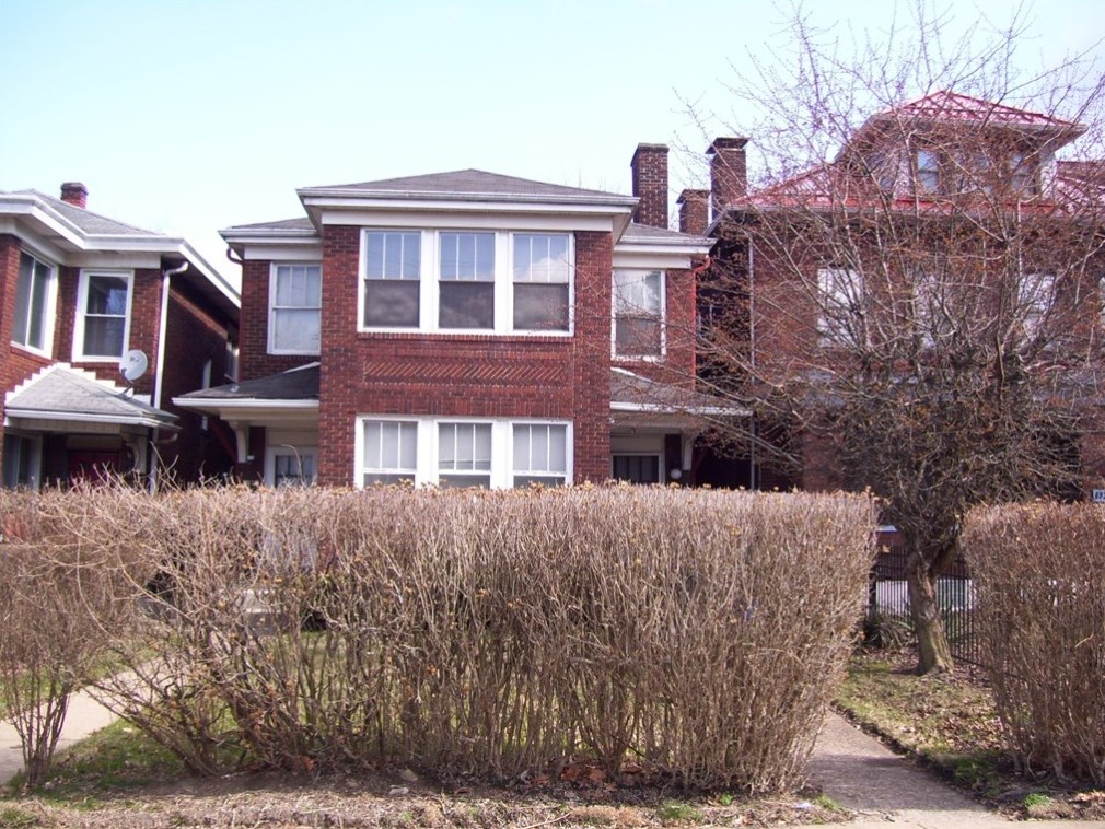 6915-6917 Thomas Blvd, Pittsburgh, PA 15208