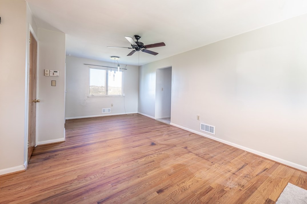 2009 Orofino St, McKeesport, PA 15132