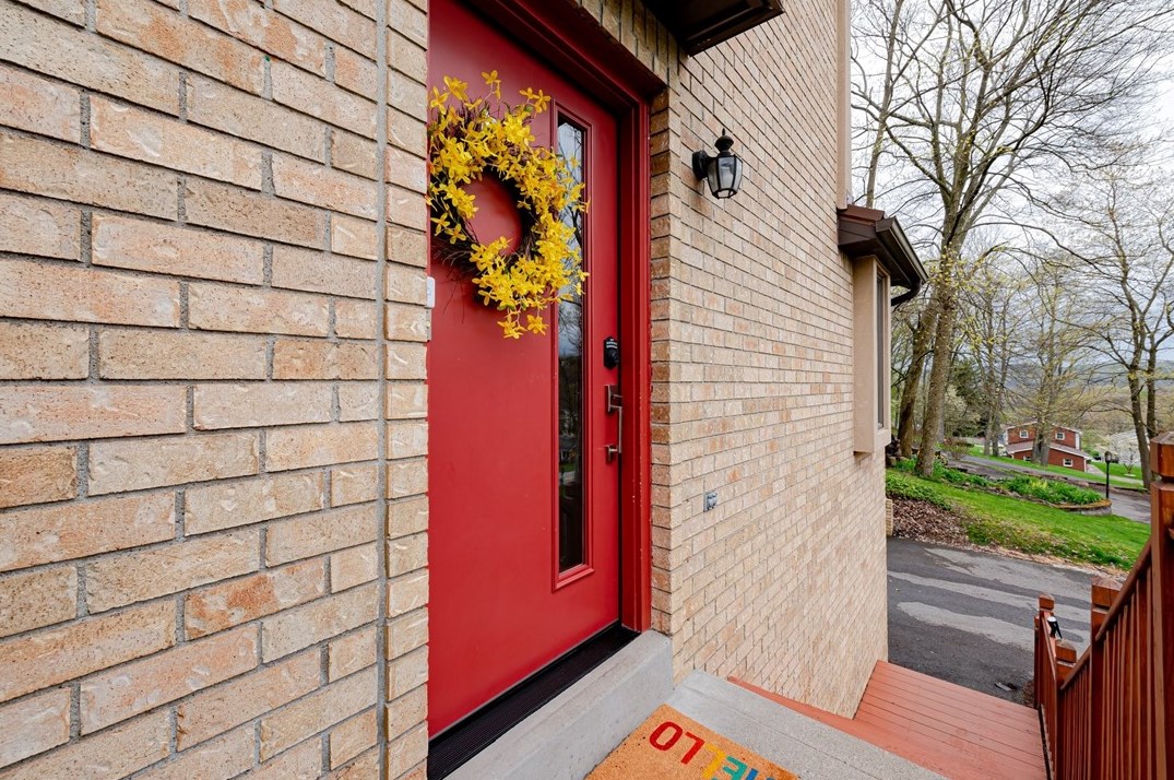 157 Seventh Street Extension, Trafford, PA 15085